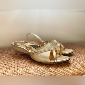 VINTAGE || Gold Sandals